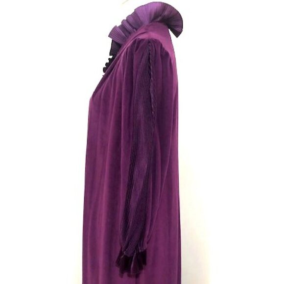 Jack Fuller For Jardine Ltd. Vintage Purple Long Plush Robe - Picture 3 of 9